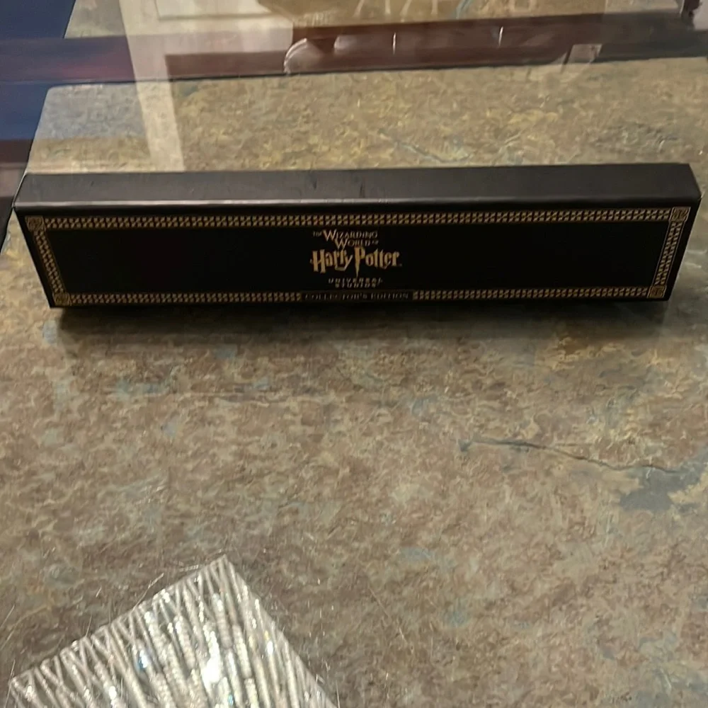 2019 Harry Potter Collectors Wand Universal